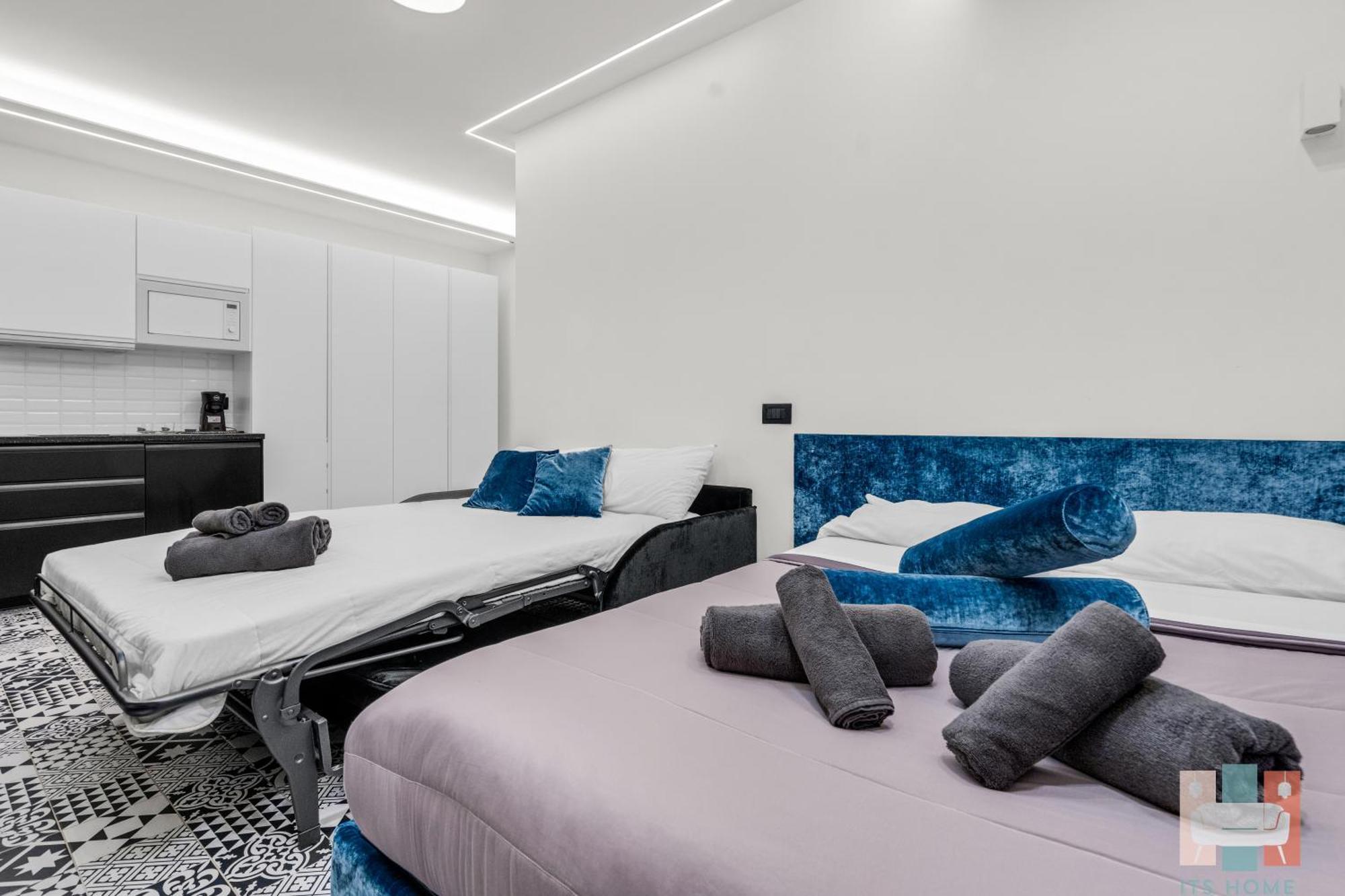 Apartment Pab60 -crescenzago-luxury Blue House Milan